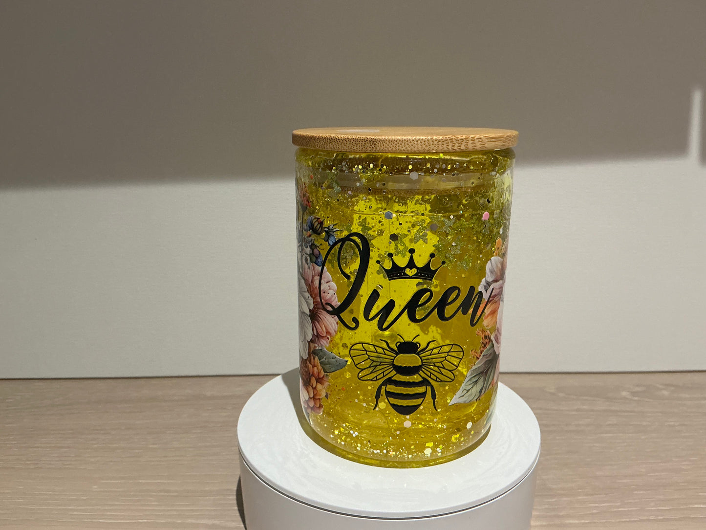 Glass handled Honeybee Cup 15oz